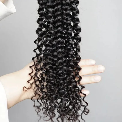 Premium quality Indian human hair bulk for braiding, featuring luscious jerry curls, offering versatility in styling.