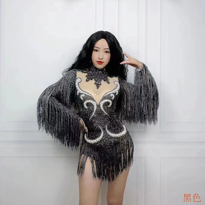 Full view of the luxury women's cha-cha dance practice suit showcasing its flattering fit, slim stretch skirt, and vibrant fringe design suitable for dance enthusiasts.