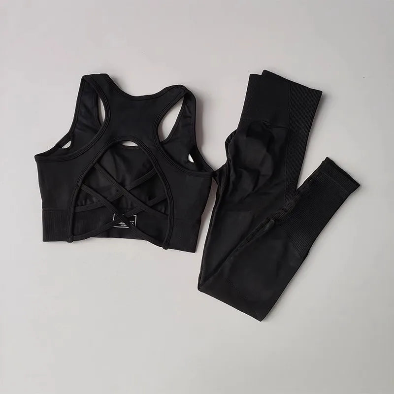 Sophisticated women's yoga set, including seamless leggings and a fitted sports bra, perfect for blending elegance with performance during workouts.