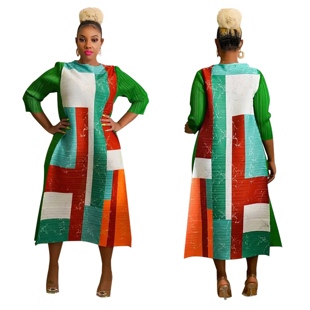 Stunning African Dashiki Dress for women, designed with a flattering O-neck and exquisite pleats, embodying luxury and cultural elegance.