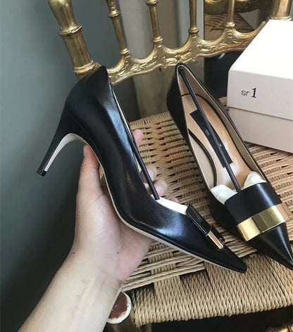 Fashionable luxury women's shoes featuring a solid pattern and elegant stiletto heel, designed for maximum comfort and style in spring and autumn.