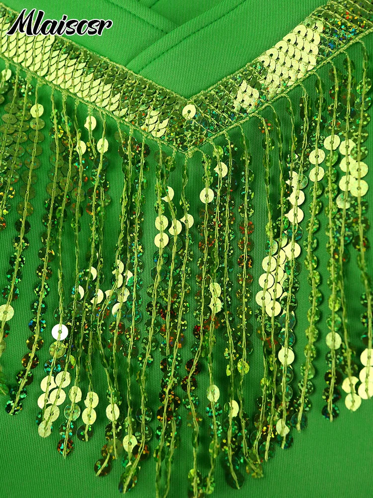 Back view of the Mlaiscsr women's ornate evening gown, featuring a zipper closure and eye-catching sequins, ideal for autumn/winter events.