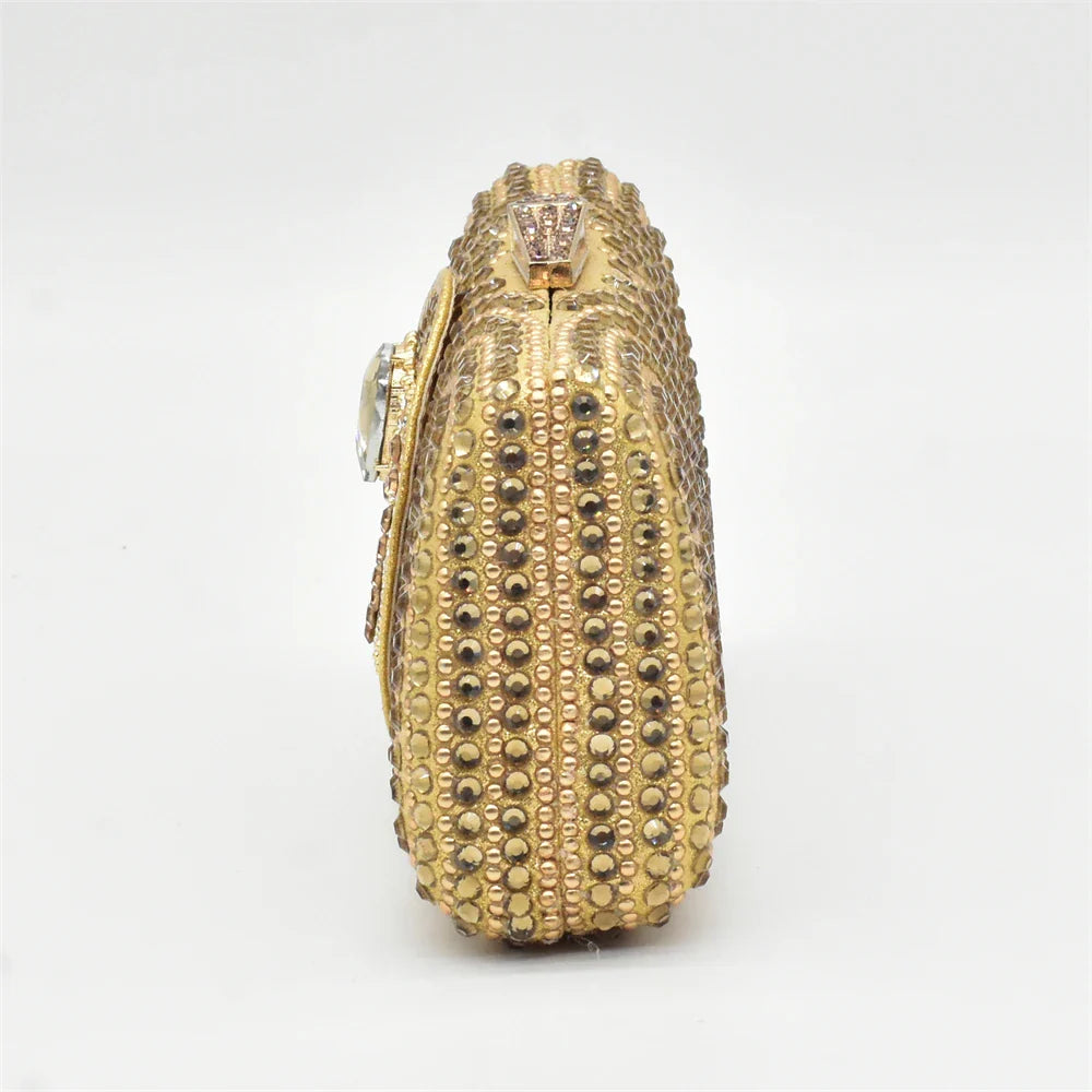 Chic and luxurious women's shoe and bag set featuring a square heel and round toe design, suitable for elegant occasions.