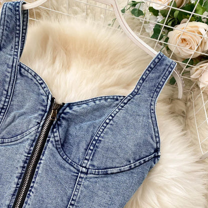 Elegant CM.YAYA women's denim sleeveless crop top in solid blue, perfect for summer wear.