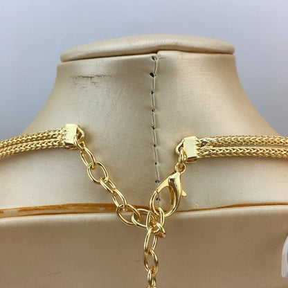 Beautifully crafted ring from a luxury Brazilian jewelry set, adorned with crystals and designed for the modern woman.