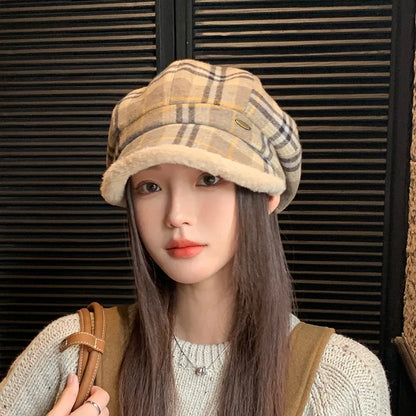 Exquisite plaid octagonal hat for women, combining comfort and elegance for spring and autumn outdoor events.