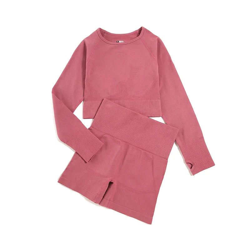 Sophisticated WAREBALL seamless yoga outfit in deep wine colour, embodying luxury and functionality for discerning fitness enthusiasts.