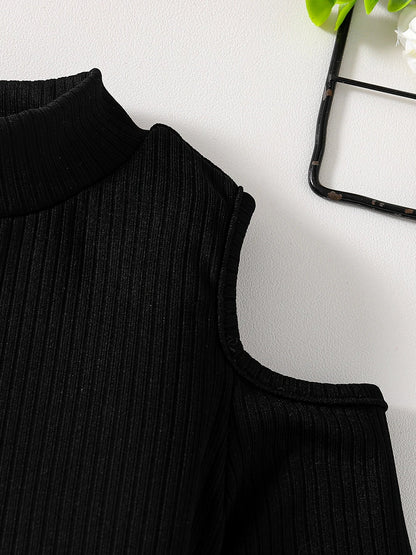 Chic off-shoulder turtleneck top from a girls' autumn fashion set, tailored for ages 4-6, showcasing premium polyester material.