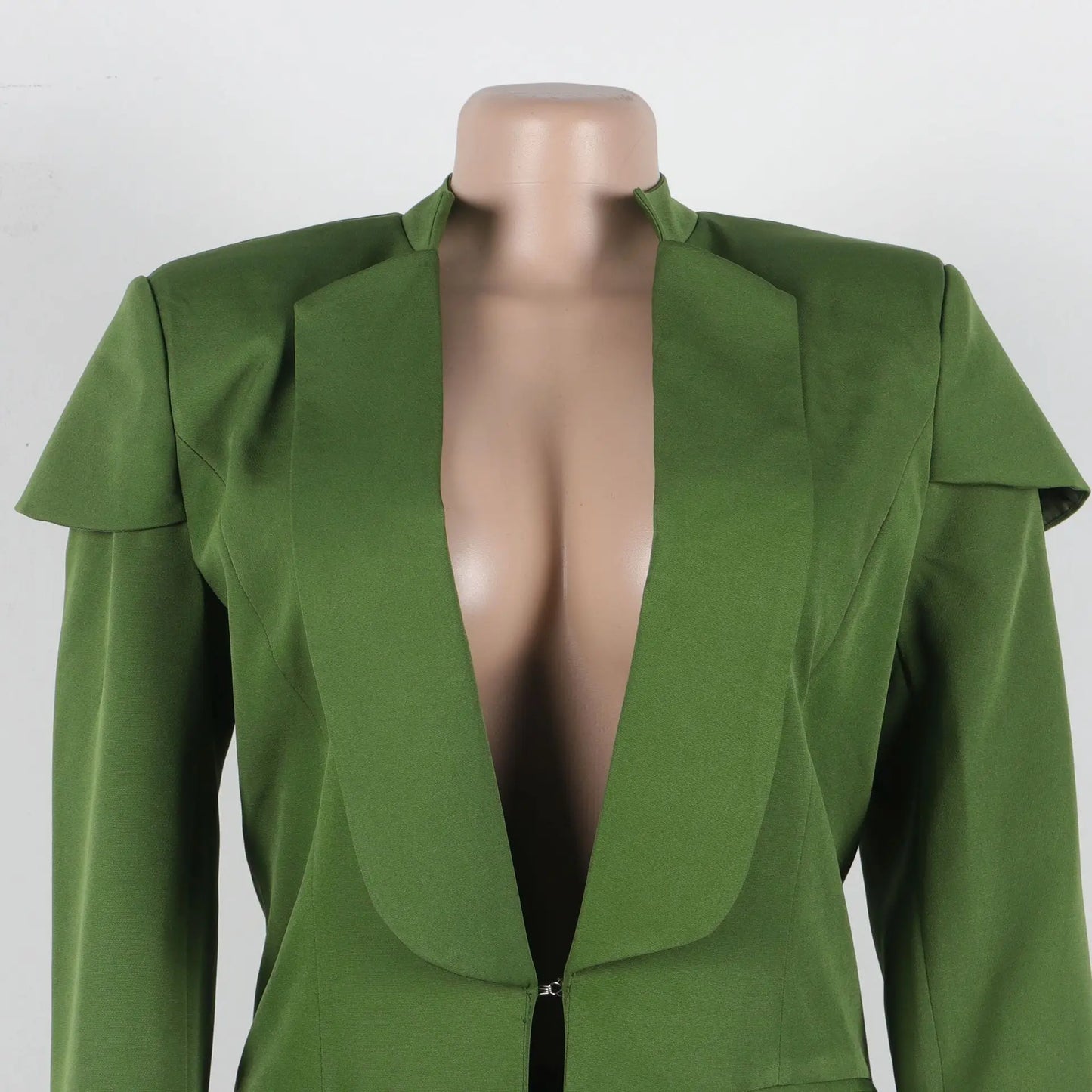 Stylish wide leg pants set paired with a luxurious x-long blazer, perfect for professional environments and modern women's fashion.