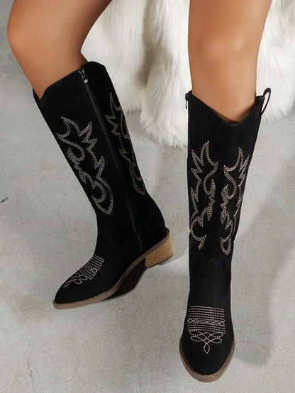 Stylish punk fashion knee-high boots for women, combining comfort and elegance with a pointed toe and square heel, ideal for sophisticated seasonal wear.