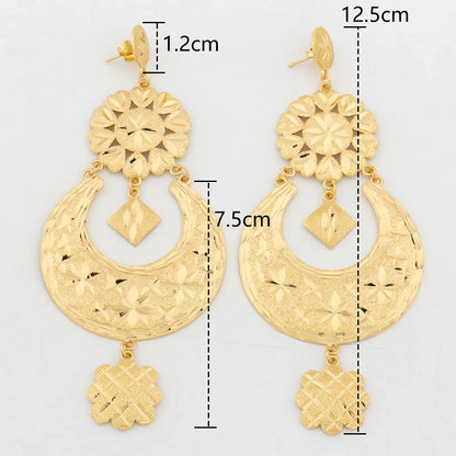 Fashionable drop earrings crafted from copper and plated in 18K gold, showcasing a beautiful tassel design for modern women.