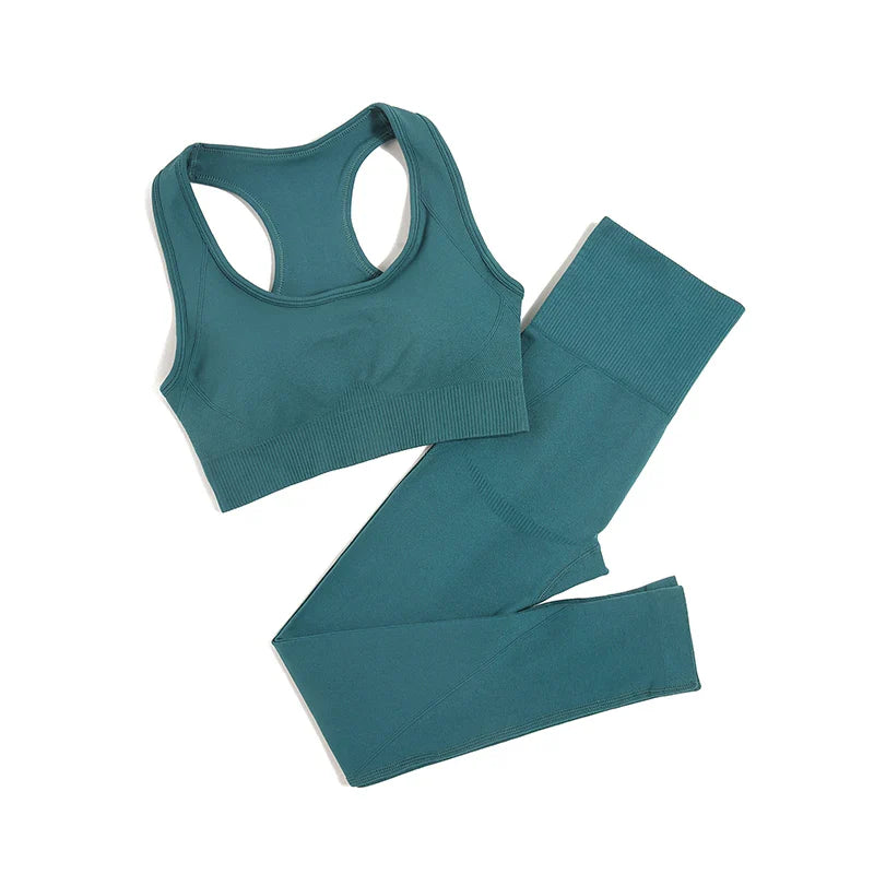Luxury WAREBALL seamless yoga set for women in vibrant green, perfect for upscale fitness wear and comfortable yoga sessions.