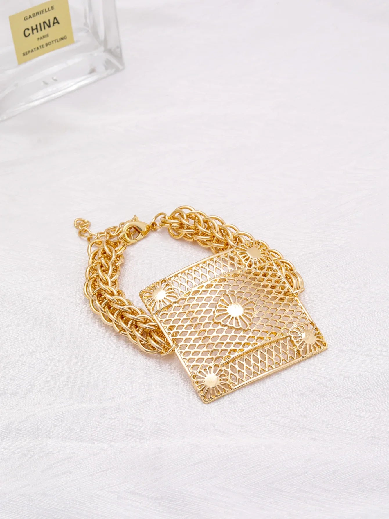 Sophisticated 18K Gold Plated Bracelet, part of the Luxury Geometric Jewelry Set, showcasing contemporary fashion for women.