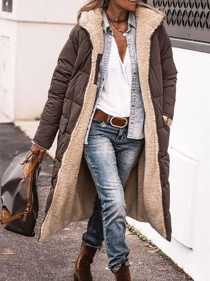 Luxury women's hooded thick quilted reversible winter jacket with pockets, perfect for寒 flights.