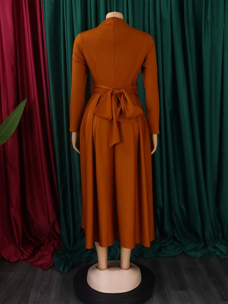 Detail of the luxurious Wmstar Plus Size Women's African Party Dress, crafted from high-quality polyester for comfort and elegance.