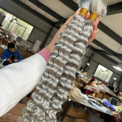 Luxurious Brazilian Human Hair - 18 Inch Deep Wave Curly Texture - Perfect for Fashion-Forward Braiding and Styling Excellence.