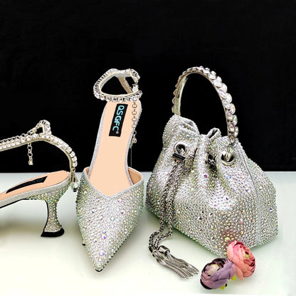 Elegant gold glitter high heels featuring exquisite rhinestone shapes, perfect for women's parties, available in sizes 38 to 43.