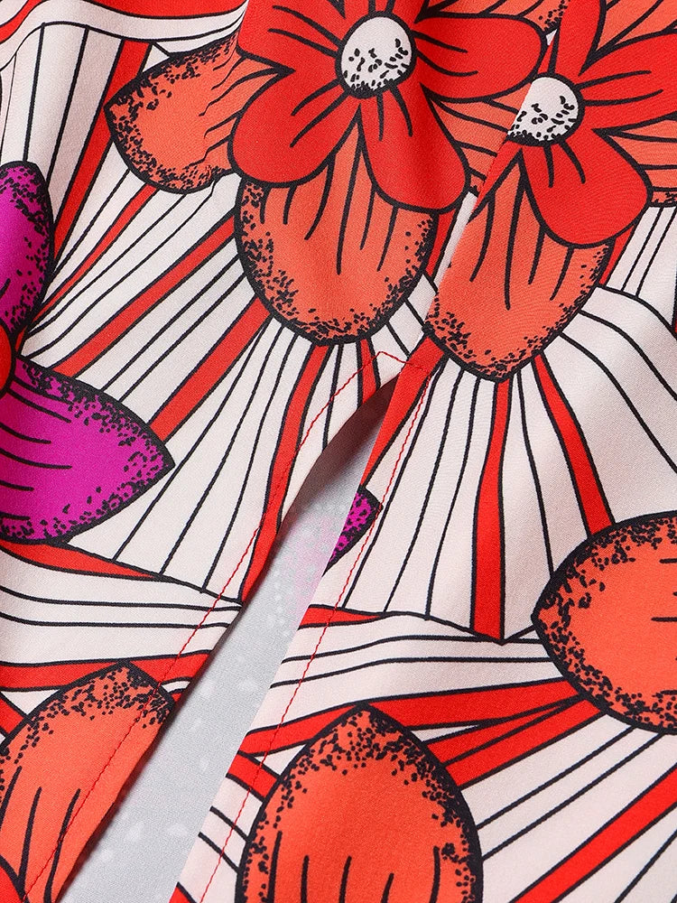 Stylish print pattern of the luxury plus size women's bohemian summer maxi dress, an ideal choice for summer events and gatherings.