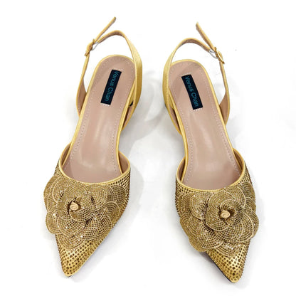 Fashion-forward women's pointed-toe pumps, designed with comfort and luxury in mind, perfect for parties and special occasions.