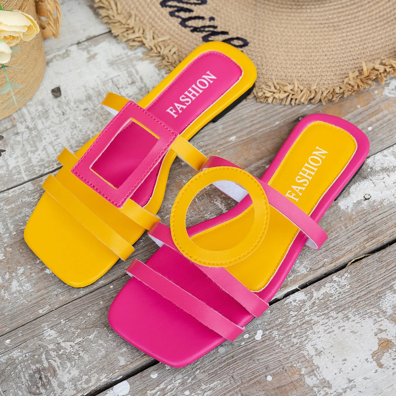 Womens luxury slippers showcasing superior PU material, designed for ultimate comfort and non-slip functionality, ideal for everyday use.