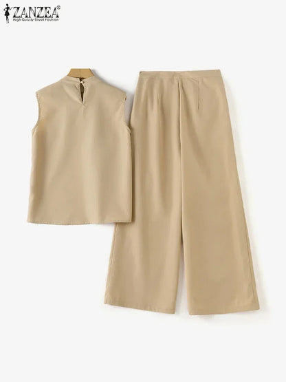 Elegant sleeveless tank top from the chic matching set for women, showcasing a refined stand collar and regular fit.