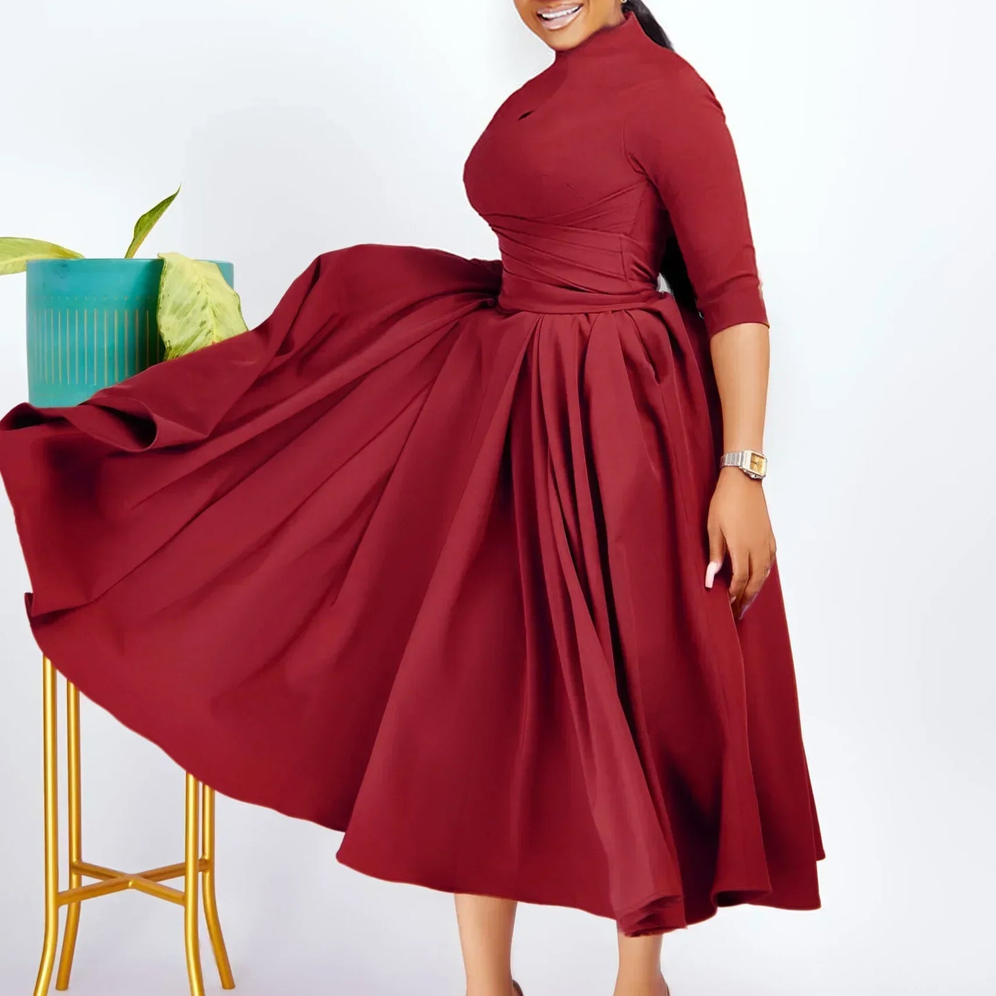 Luxurious Wmstar Plus Size African Dress featuring an elegant long Dashiki Ankara design, perfect for sophisticated parties and special occasions, crafted from high-quality polyester for a flattering slim fit.