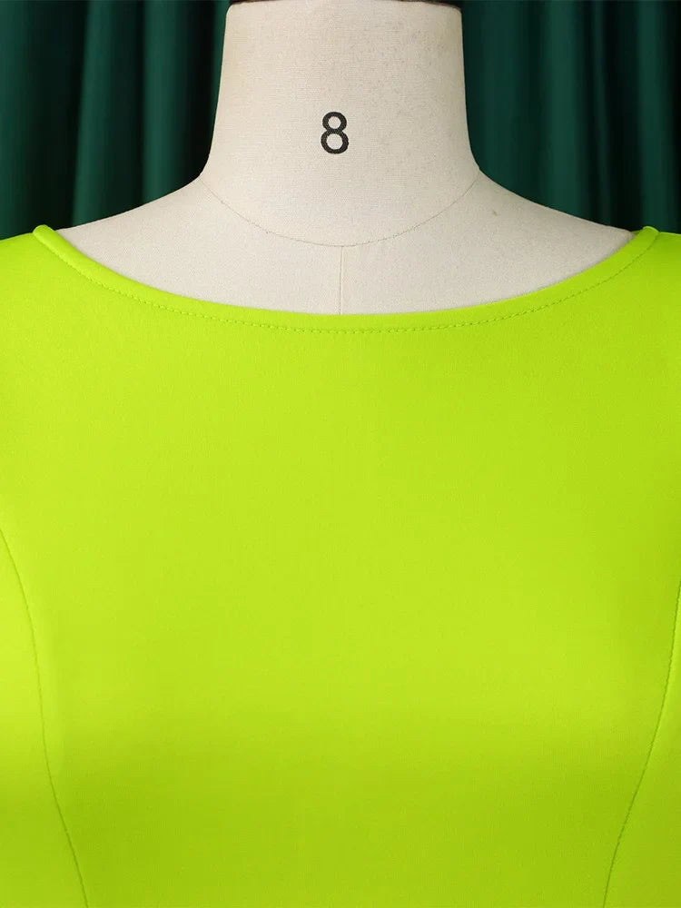 Close-up view of the exquisite detailing of the Wmstar A-Line Banquet Dress with elegant zippers, highlighting its fine stitching and high-quality polyester fabric.