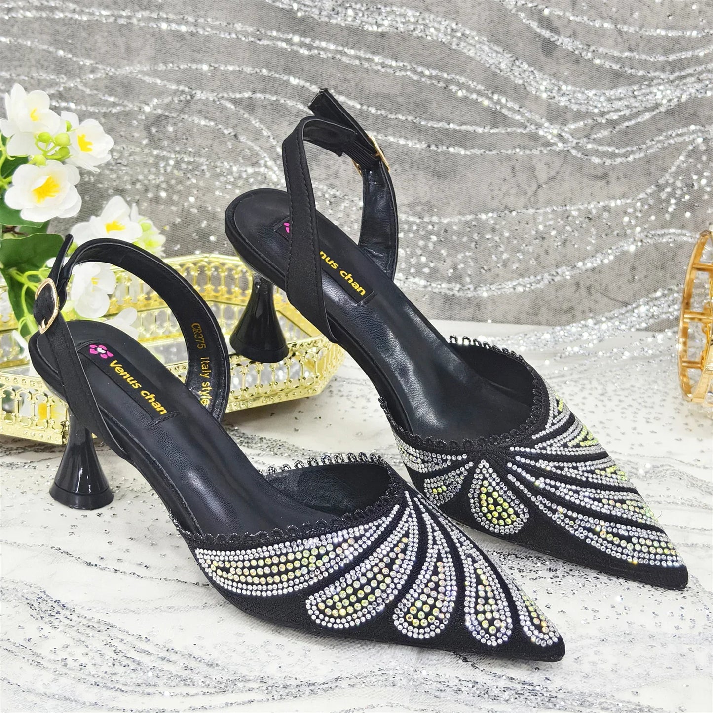 Stylish women’s high heels featuring a pointed toe and butterfly-knot design, perfect for formal occasions.