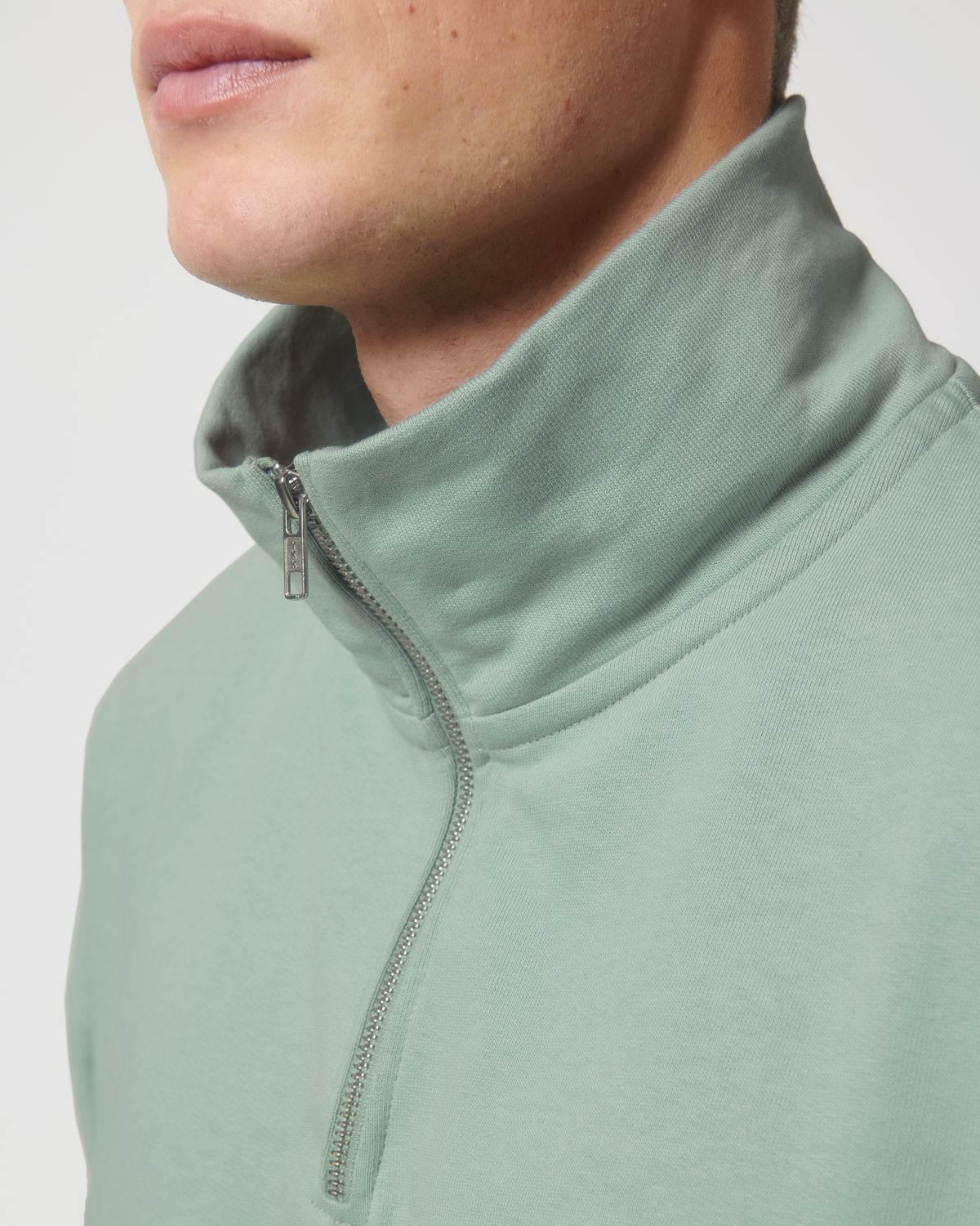Wide range of size options for the unisex organic boxy quarter zip sweatshirt, from XXS to 3XL, promoting inclusivity and contemporary fashion.