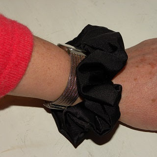 Anti-Spiking drink cover, hair scrunchie, personal protection, prevents easy spiking of drink. Keep insects out of drink. Doubles as hair & wrist scrunchie
