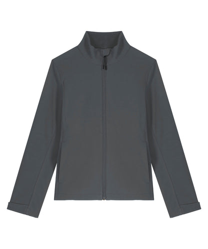 Eco-friendly women's recycled softshell jacket in lush green, ideal for outdoor adventures and designed for comfort and style.