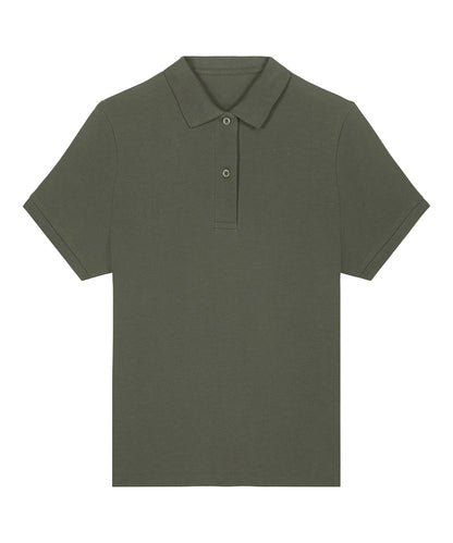 Trendy lightweight polo shirt for women, crafted from sustainable organic cotton for chic comfort.