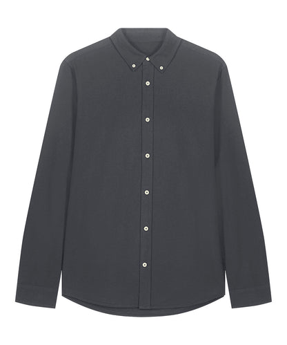 Elegant men's organic cotton Oxford long sleeve shirt in classic fit, showcasing a refined style and breathable fabric.