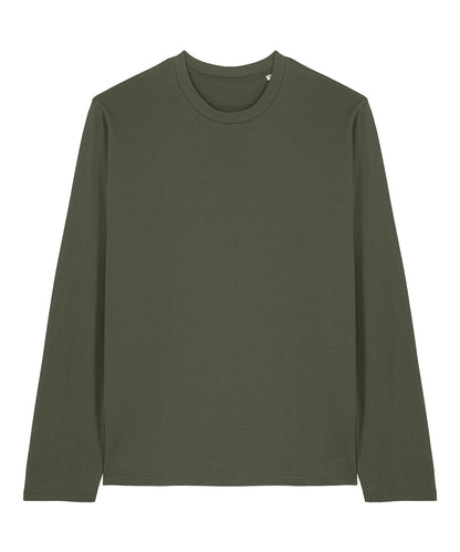 Close-up of the 100% organic ringspun combed cotton fabric of the Luxury Long Sleeve T-Shirt for men, highlighting its quality and softness.