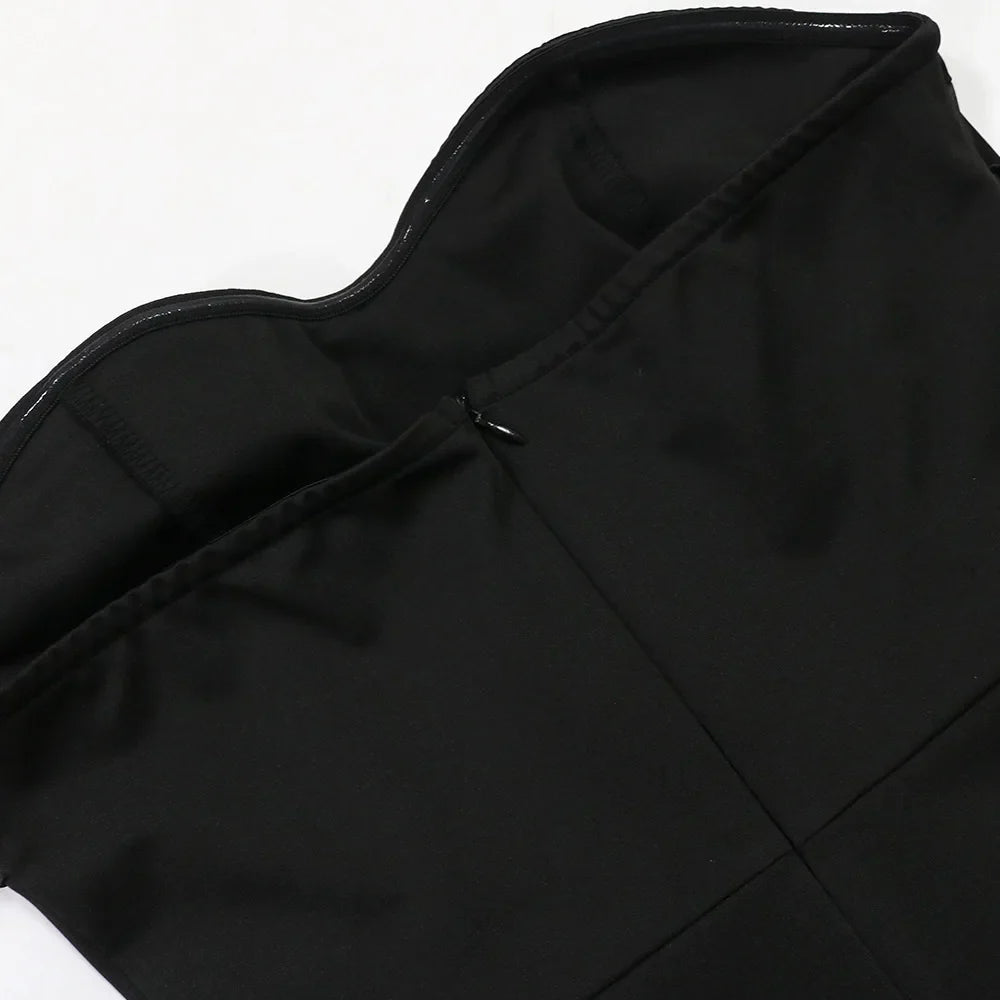 Stylish women's jumpsuit featuring a modern strapless design, crafted with premium polyester for a comfortable yet glamorous look, suitable for autumn 2024 fashion.
