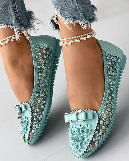 Chic Breathable Vulcanized Sneakers with Non-Slip Sole, designed for Women who appreciate comfort and high fashion.