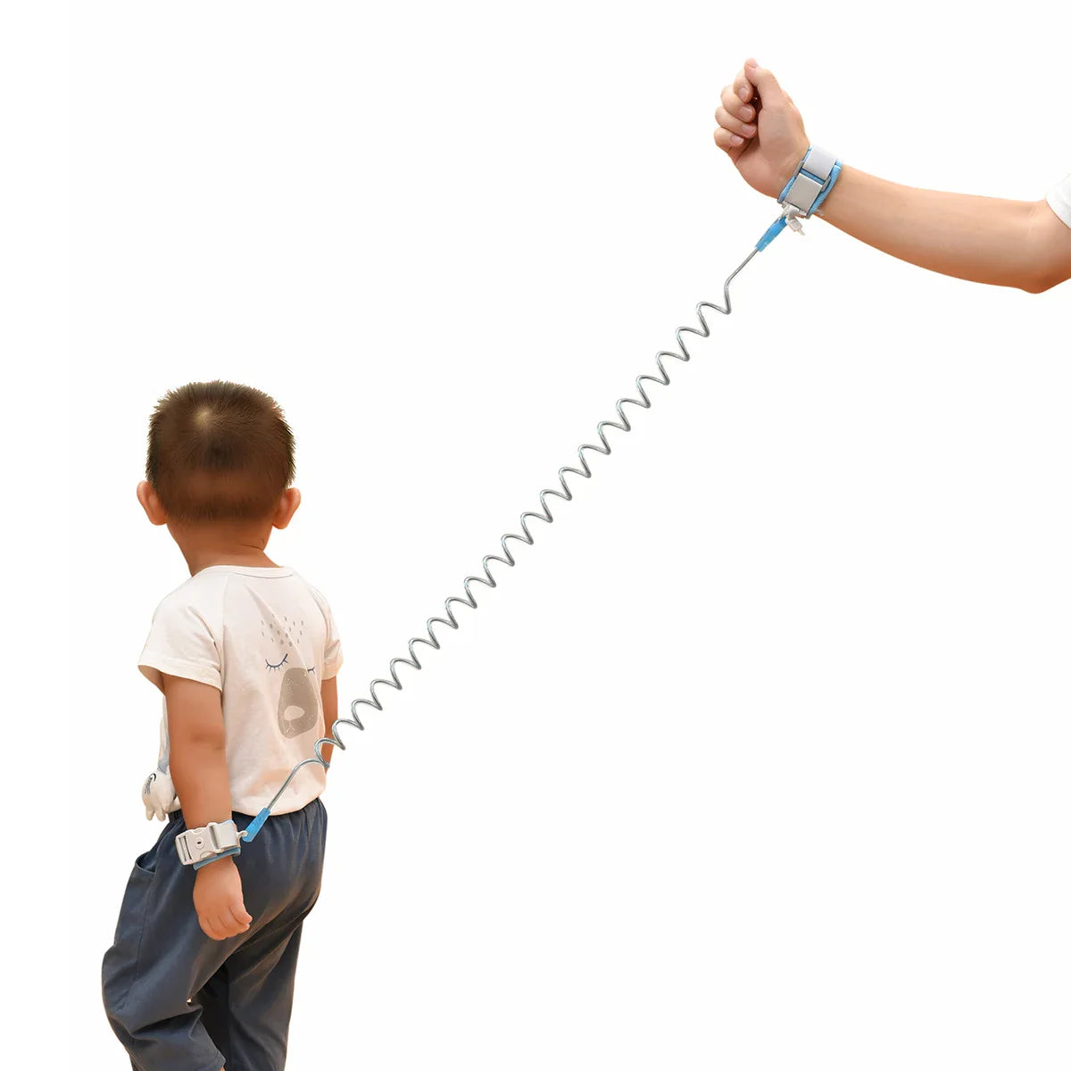 Elegant children's anti-loss bracelet with a robust key lock system, perfect for safeguarding young ones while providing a stylish accessory for ages 0-12.