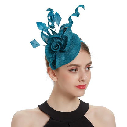 Fashionable unisex fascinator headwear, perfect for parties throughout the year, highlighting a refined look with a touch of elegance.