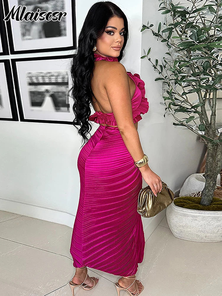 Chic pleated split skirt in a luxurious black fabric, designed to complement the Mlaiscsr elegant dress set for women.