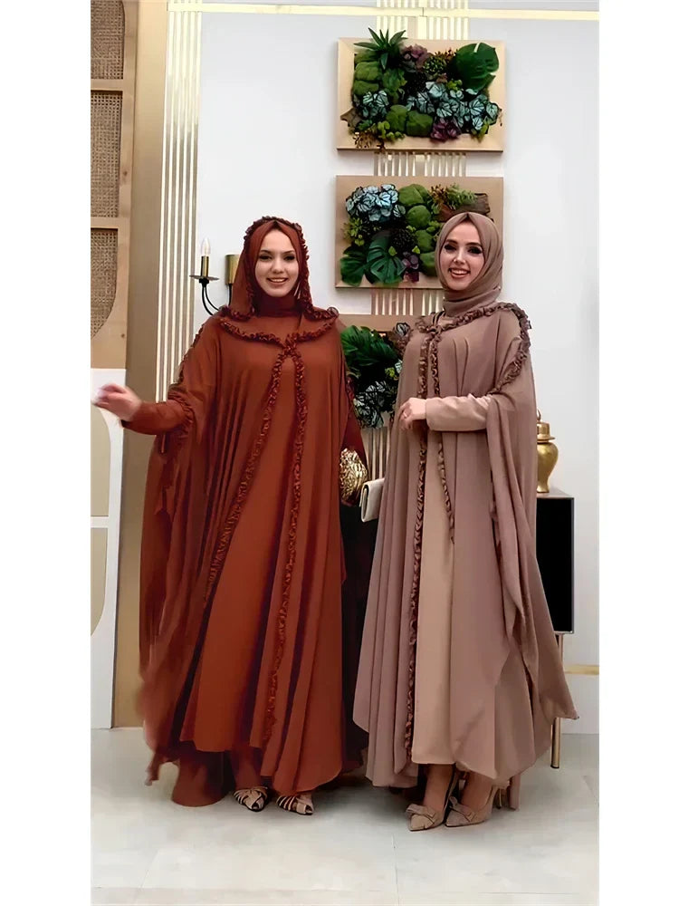 Graceful Arabian-style Khimar Abaya Set crafted from high-quality chiffon for a luxurious look.