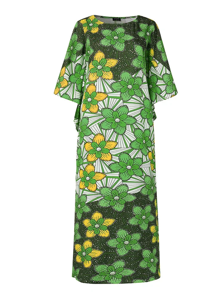 Gorgeous summer maxi dress for women, featuring a loose fit silhouette and stylish batwing sleeves, tailored for plus size.