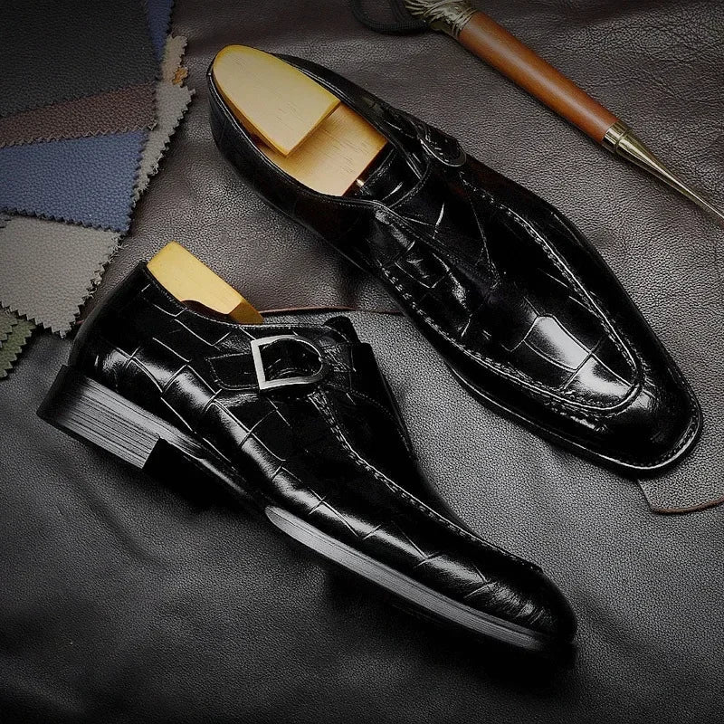 Elegant Brangdy Men's Formal Oxford Shoes showcasing a sophisticated pointed toe design, crafted from high-quality PU for a luxurious look and comfort, perfect for parties and business occasions.