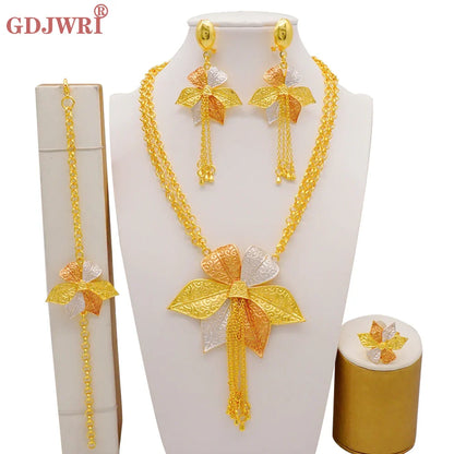 Luxury Dubai gold colour bridal jewelry set for women, featuring an elegant necklace with intricate African-inspired design.
