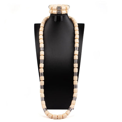 Complete Luxury African Beads Jewelry Set displayed on a velvet background, emphasising its exquisite style and elegance.
