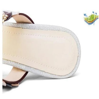 Sophisticated women's slides with a slip-on closure, featuring a supportive latex foam insole for all-day comfort and style.