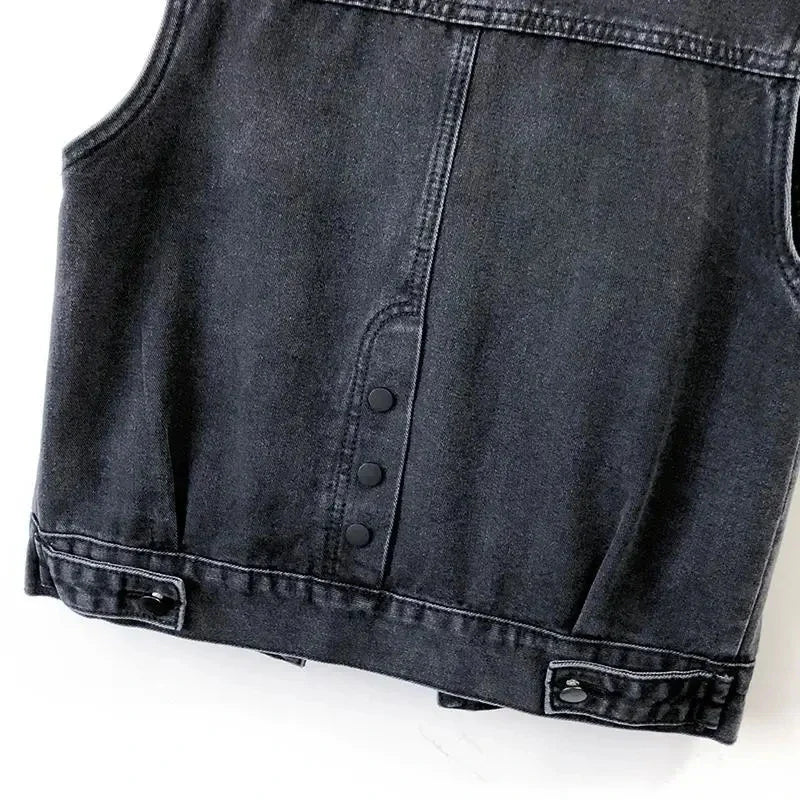 High-quality summer autumn women's denim vest jacket featuring a single breasted closure and practical pockets, a blend of comfort and style.