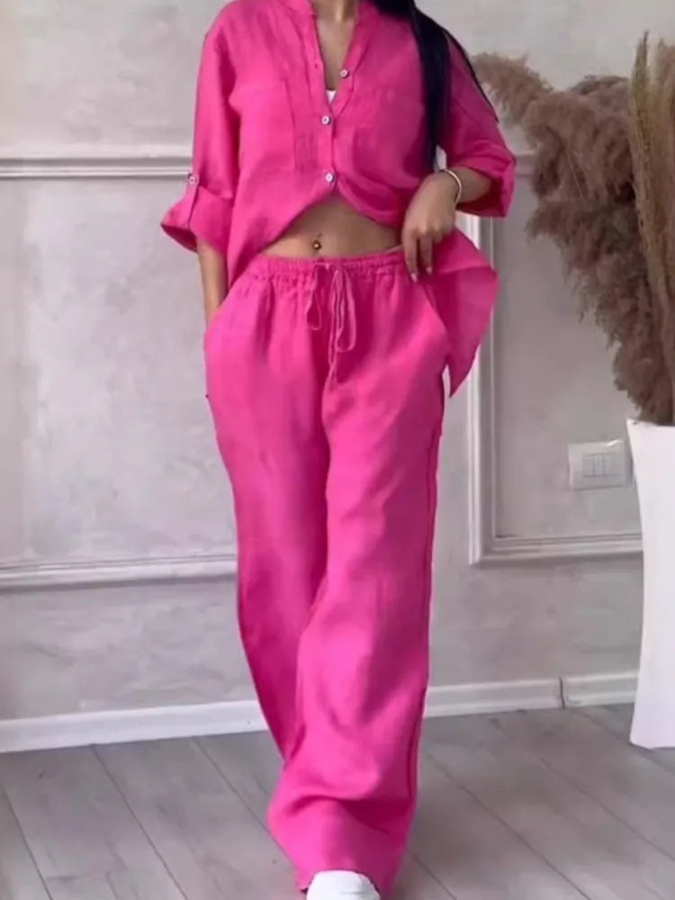 Chic and comfortable women's long sleeve pocket shirt from the casual two piece set, designed for a refined spring autumn look.