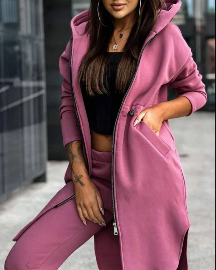Stylish and versatile hooded long coat perfect for contemporary women, featuring a regular fit and flat front style, ideal for various occasions.