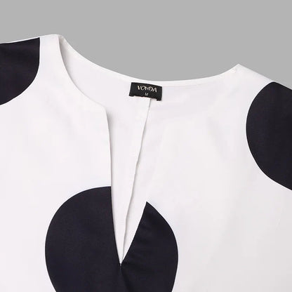 Sophisticated black VONDA 5XL Maxi Dress with short sleeves, designed for middle-aged women seeking elegance and comfort.