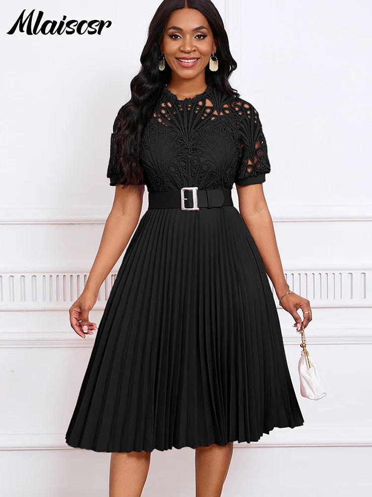 Close-up of the luxurious lace short sleeves of Mlaiscsr Pleated Dress, featuring exquisite detailing ideal for elegant occasions.